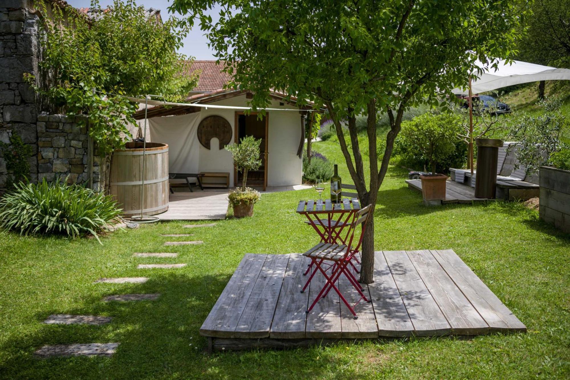 Villa Artes With Free Hot Tub & Sauna Branik Dış mekan fotoğraf